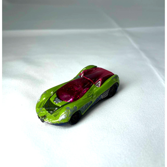 Hot Wheels Gamora Guardians of the Galaxy 2014 Green Sports Car 1:64 Diecast - Picture 1 of 8